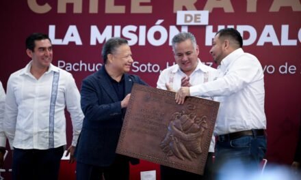 Julio Menchaca y el IMPI protegen producción del chile rayado de La Misión
