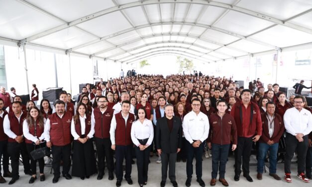 Menchaca Salazar entrega nuevo Centro Administrativo del Bienestar y Desarrollo Rural
