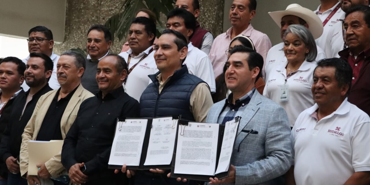 Saderh y Universidad de Chapingo firman convenio para el análisis de suelos agrícolas