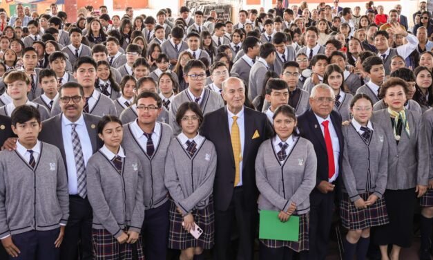 Natividad Castrejón encabeza clausura del ciclo escolar 2025-2026 en Tulancingo