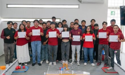 Estudiantes de UTVAM obtienen certificación internacional en diseño mecánico