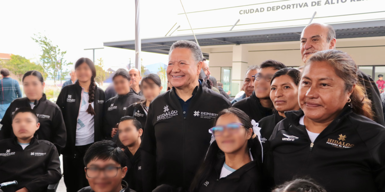Julio Menchaca abandera a paratletas rumbo a la Conade 2026