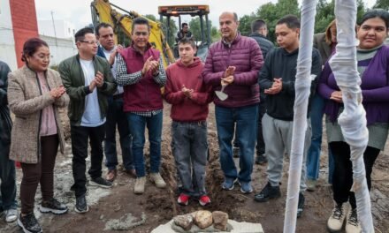 Coloca Natividad Castrejón primera piedra del Bachillerato Nacional “Margarita Maza” en Mineral de la Reforma